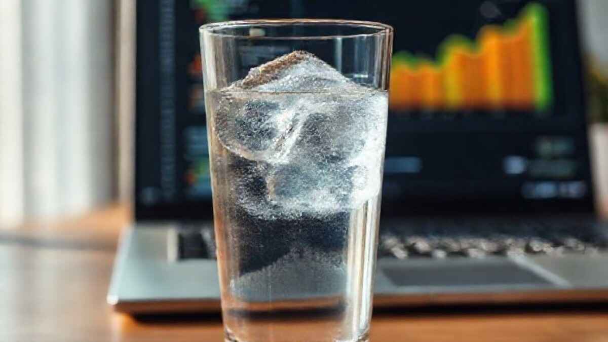 Water Intake Calculator : Expert ki Rai aur Hidden Secrets